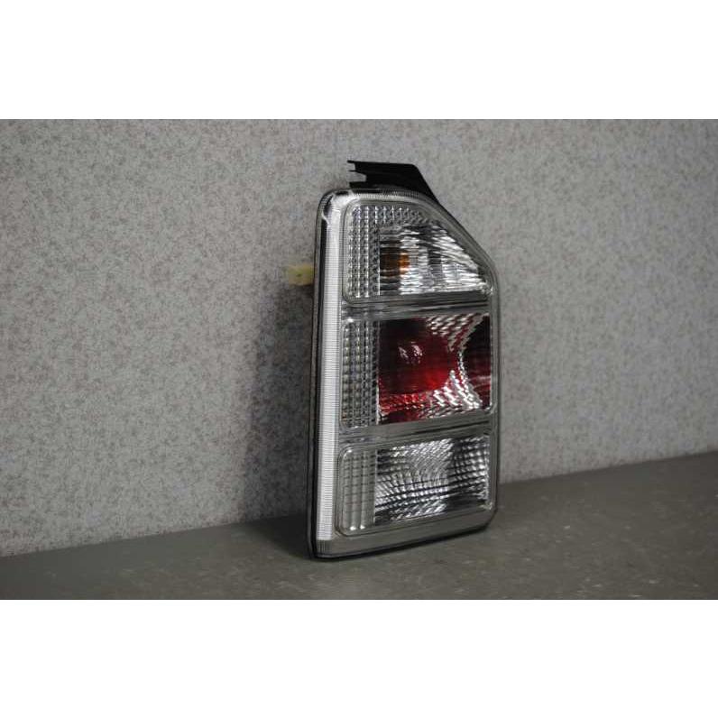 ネイキッド F 後期 (L750S) H.14 純正 動作保証 破損無 左 テール