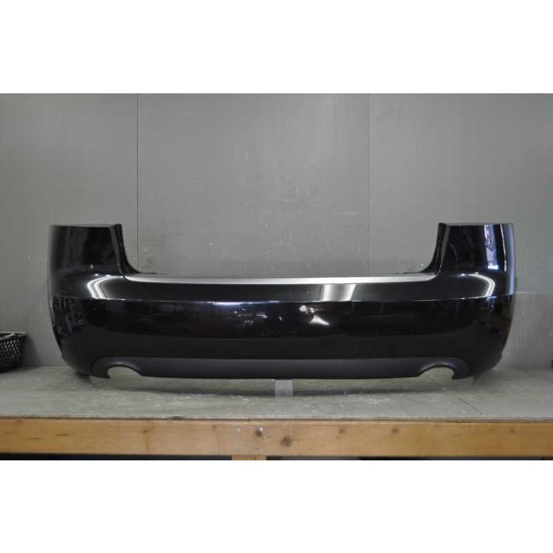 アウディ A4 2.0TFSI B7 右ハンドル (8EBWEF) H.18 純正 破損無 リア