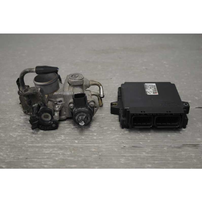 キャリィ トラック KC 5MT 8型 後期 (DA63T DA52T) H.20 スロットル