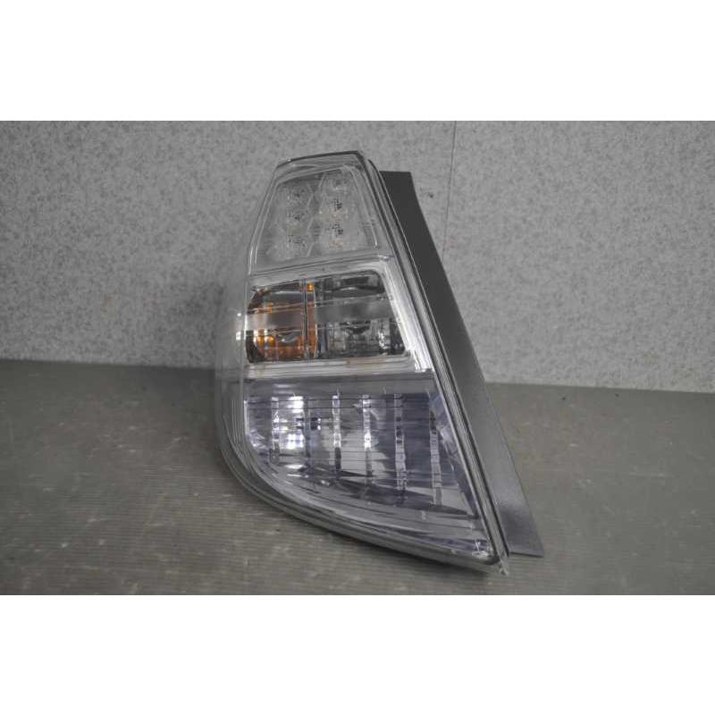 フィット ハイブリッド 前期 (GP1) 純正 破損無 動作保証 左