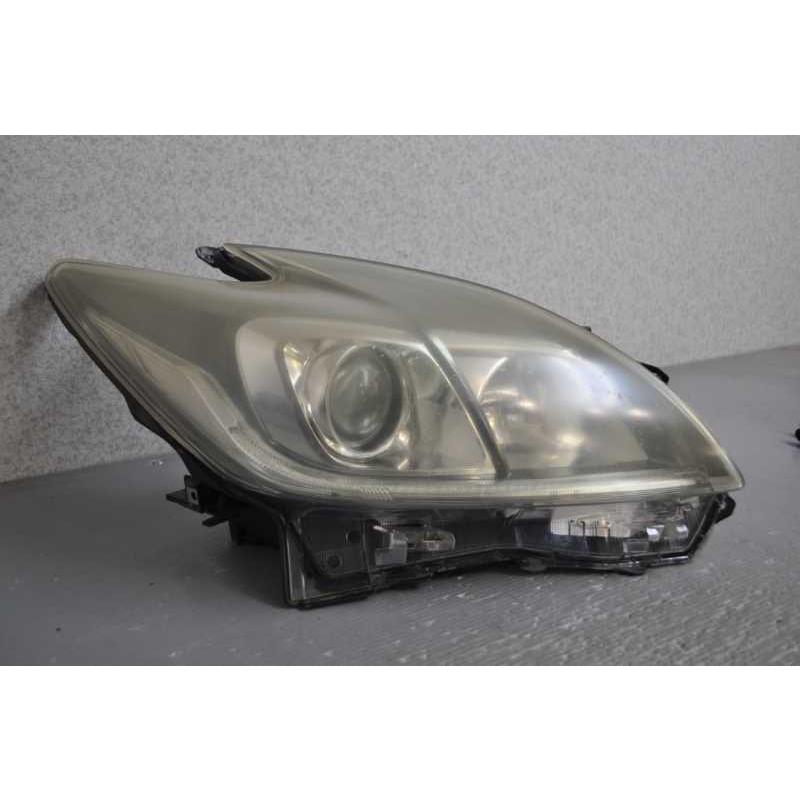 プリウス S 後期 (ZVW30) 純正 右 ヘッドライト ヘッドランプ HID