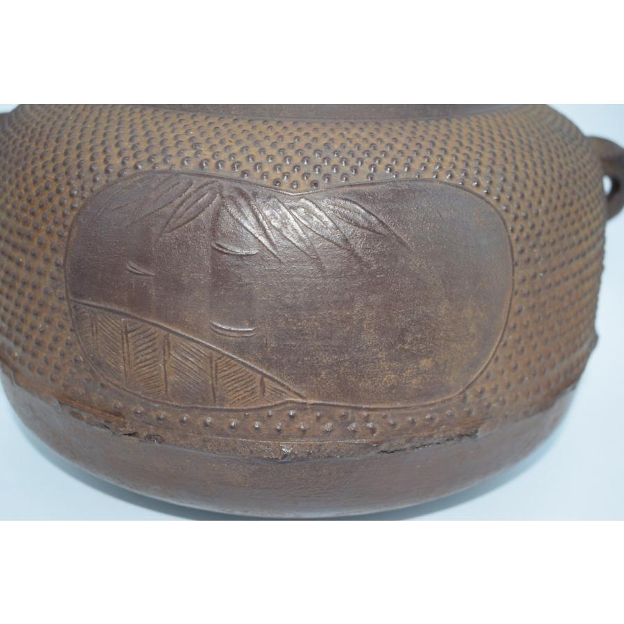 茶道具 釜 霰真形釜 松竹紋 加藤 了三 作 茶道 09-6117 : 月香園