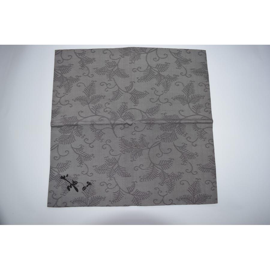 茶道具 徳斎製　帛紗 「相伝八種地紋袱紗　紅梅重」　1961年　元箱付き 茶道具 徳斎製 帛紗 「相伝八種地紋袱紗 紅梅重」 1961年 元箱