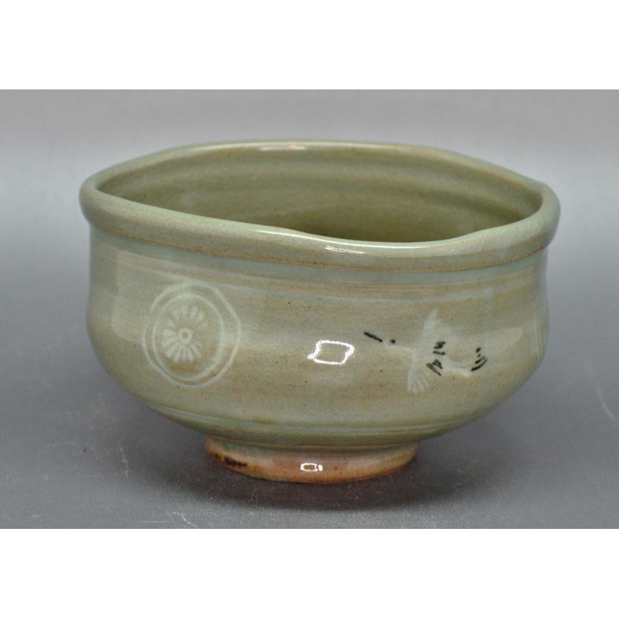 茶道具 抹茶茶碗 沓型茶碗 青磁雲鶴 中村 与平 作 （化粧箱） : 茶道具