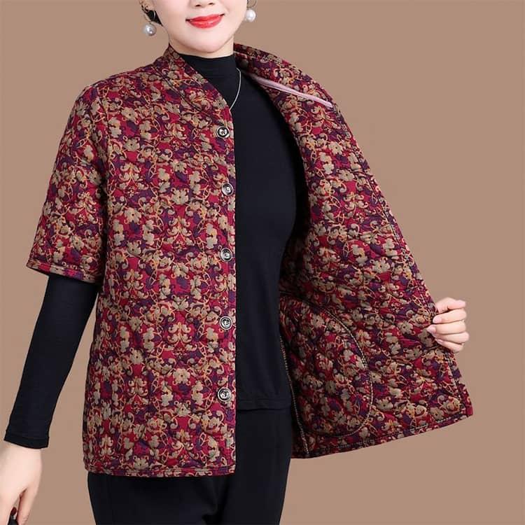 ハルモニチョッキ 裏起毛 中綿入り ベスト 半袖 キルト キルティング 韓国 ハルモニ チョッキ おばあちゃん 花柄 総柄 レディース 冬 トップス |  | 01