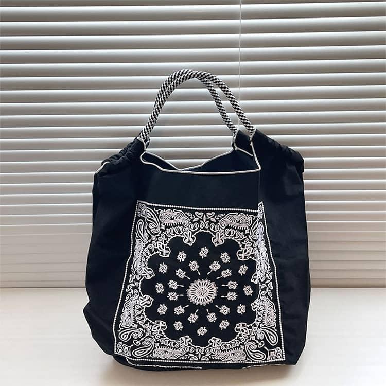 トートバッグ ナイロン 花柄 刺繍 レディース サブバッグ エコバッグ 