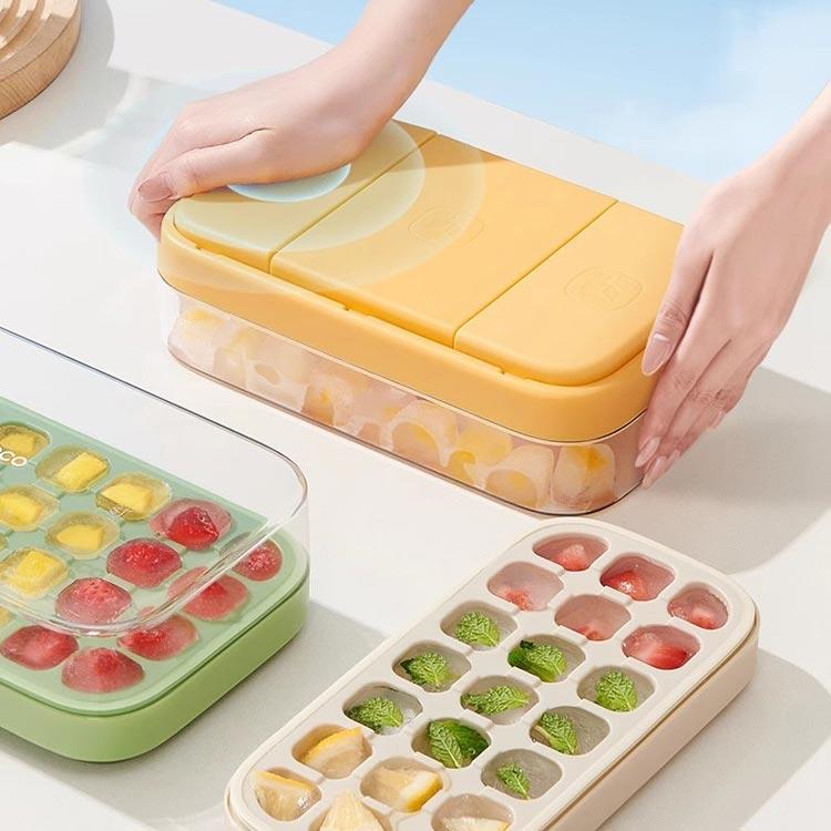 製氷皿 シリコン 製氷器 大容量 28/21個取り 蓋付き アイストレー