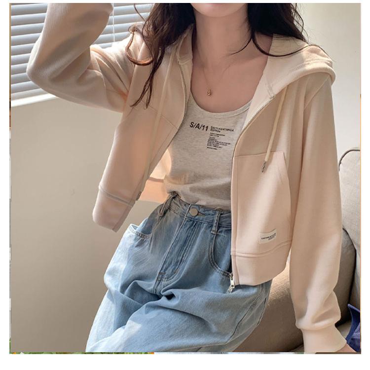 ALBOVE ショート丈 長袖 ジップアップ パーカー ベージュ　レディース　M ALBOVE ショート丈 長袖 ジップアップ パーカー ベージュ レディース M