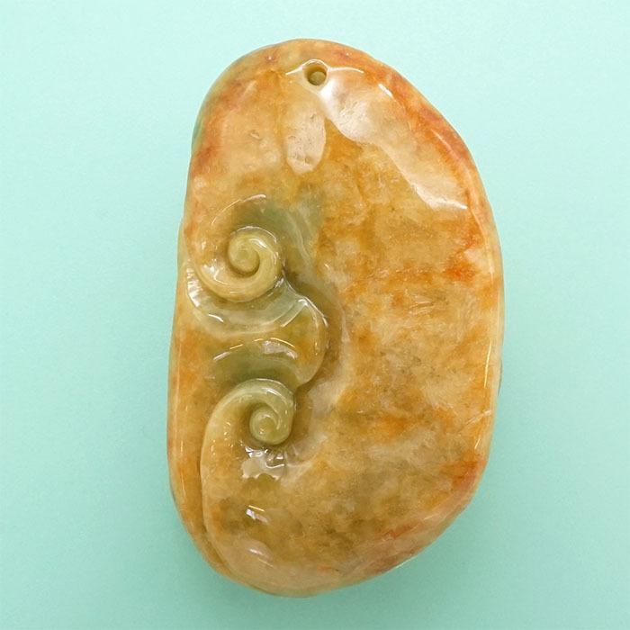 【一点物】 翡翠 龍 彫り物 約44.5g ミャンマー産 2024年 干支 辰年 たつ 迎春 天然石 パワーストーンの画像