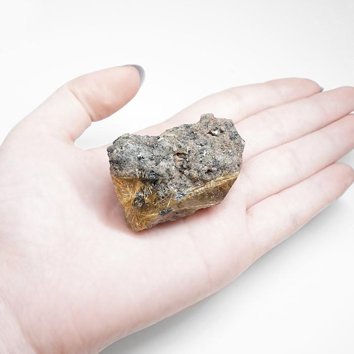 ルチルクォーツ 原石 50.4g ブラジル産【一点もの】Rutile quartz 希少