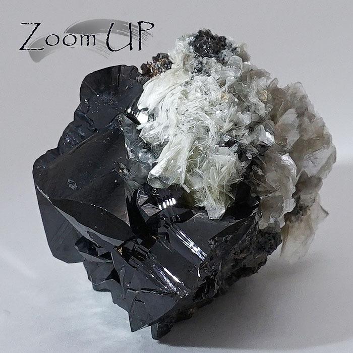 【一点物】 キャシテライト Cassiterite 錫石 すずいし 酸化鉱物 原石 中国産 56.9gの画像