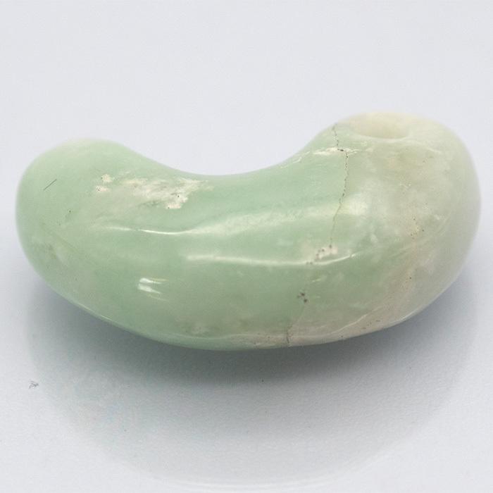 一点物】 糸魚川翡翠 勾玉 2.6g 新潟県産 五月誕生石 : 天然石工房