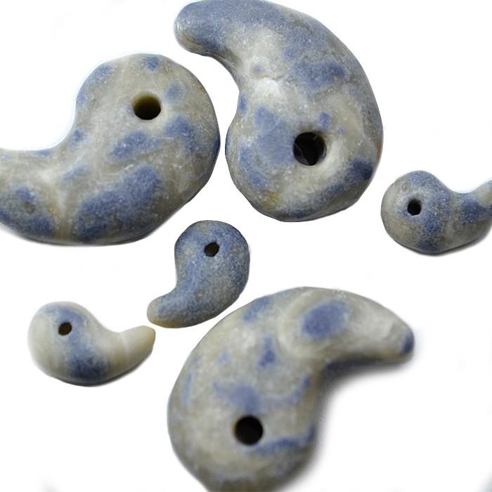 遠野の霊石　牙型　獣型　牙勾玉　高波動　ハンドメイド　7.8cm大 遠野の霊石 牙型 獣型 牙勾玉 高波動 ハンドメイド 7.8cm大