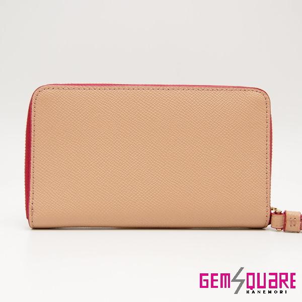 コーチ フォンウォレットウィズチャーム 財布 ベージュ 新品同様品 F29943 COACH - コーチ フォンウォレットウィズチャーム 財布 ベージュ 新品