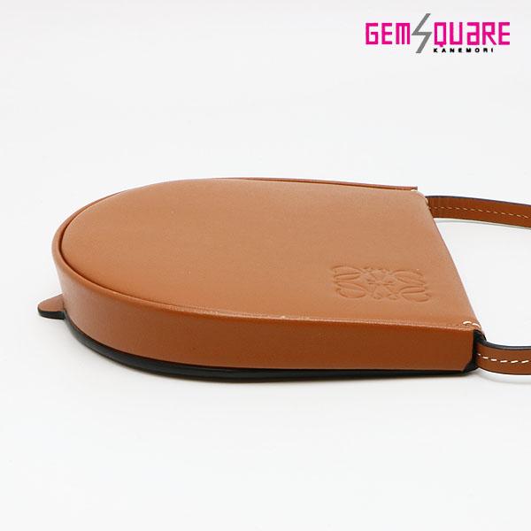 LOEWE 　ヒール　レザーポーチ　タン LOEWE ヒール レザーポーチ タン