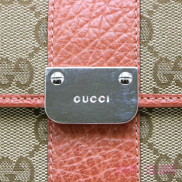 GUCCI 二つ折り財布【値下げ交渉可】