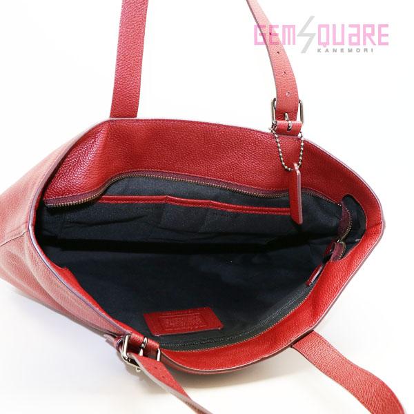 未使用品✨ コーチ トートバッグ　メトロポリタン　ソフト　レザー　レッド　A4 COACH 【値下げ交渉可】コーチ メトロポリタン ソフトトート