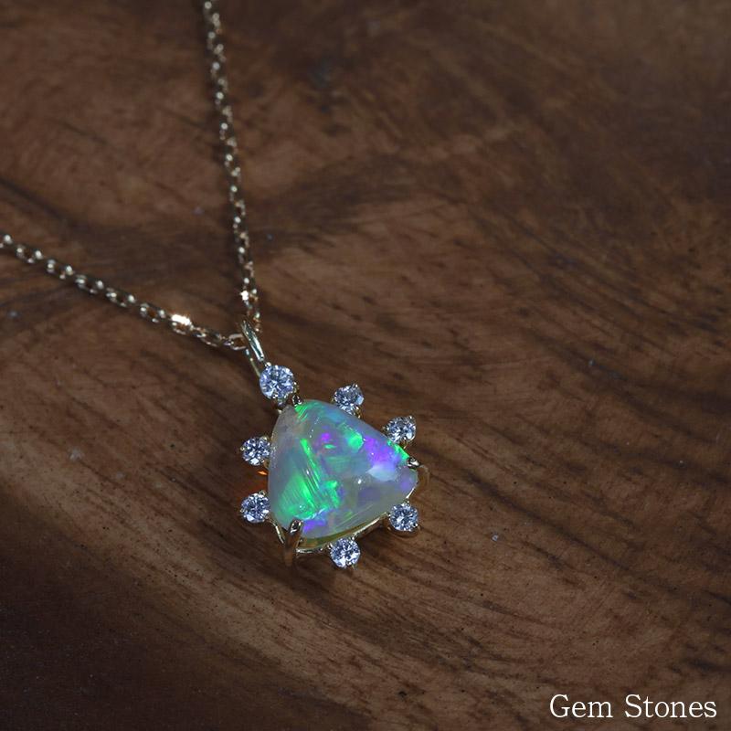 オパール 0.65ct ネックレス 18金 ゴールド ダイヤモンド 0.10ct K18 