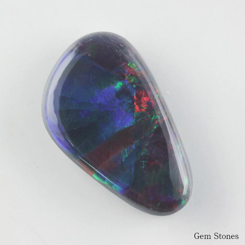 高品質 ブラックオパール 2.739ct ルース 裸石 宝石 イエロー 高品質 ブラックオパール 2.739ct ルース 裸石 宝石 イエロー