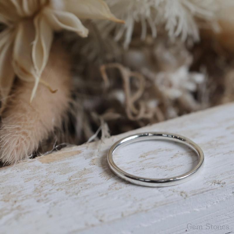 Fine Ring 1.5 Smooth プラチナ ゴールド レディース リング 1.5mm K18 Pt900 ストレート 甲丸 指輪 華奢 シンプル 細 ピンキー ペア 誕生日 プレゼントの画像