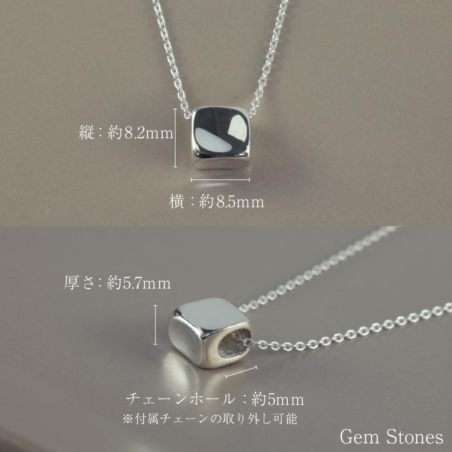 服の上から着けられる ロングネックレス シルバー925 アート チェーン