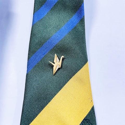 K18 折り鶴モチーフダイヤモンドピンブローチ