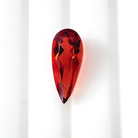 アンデシン　ペアシェイプ　3.42ct　ルースの画像