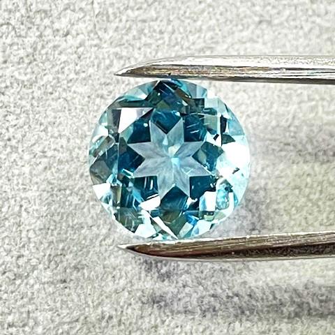 アクアマリン　ラウンドカット　3.00ct　ルースの画像