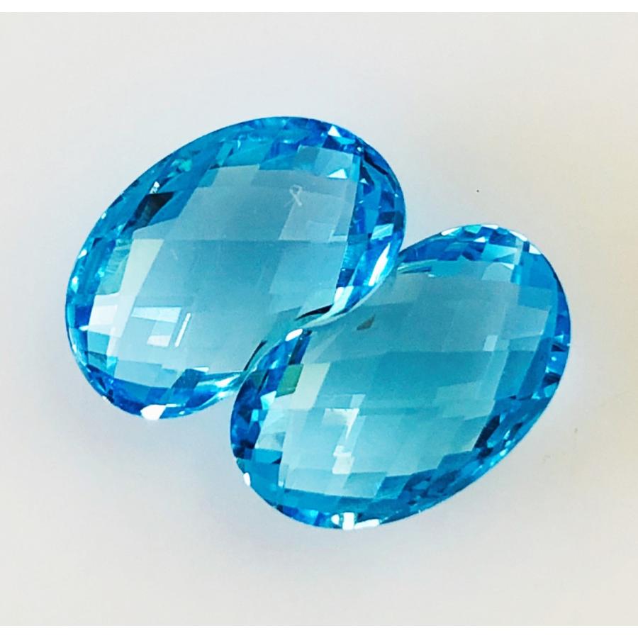 ブルートパーズ　ビーンズチェッカーカット2個セット　10.00ct　ルース