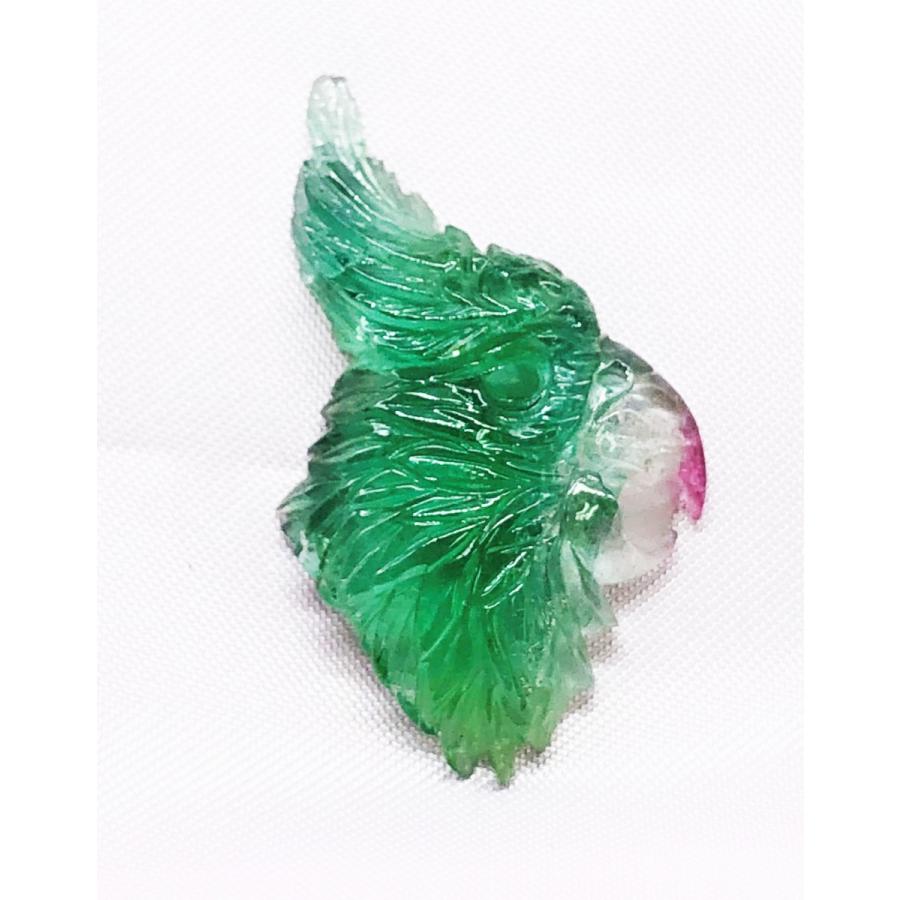 糸魚川産 本翡翠 勾玉 アイスグリーン 糸魚川 翡翠勾玉