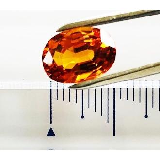 スペサルタイトガーネット オーバルカット 3.75ct ルース　スペサルティン　オレンジガーネット　ガーネット　スペサタイトの画像
