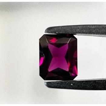 ロードライトガーネット　シザースカット　9.70ct　ルースの画像