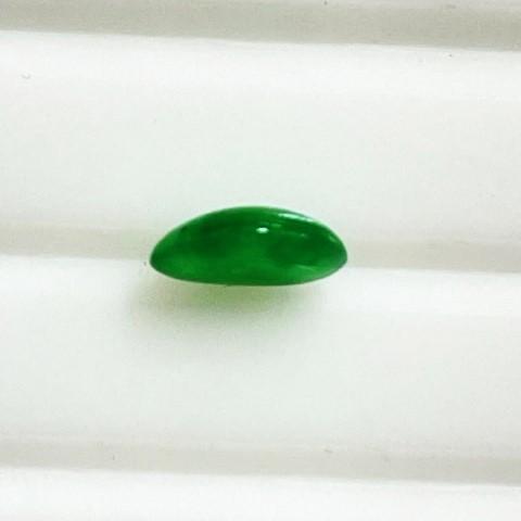 ヒスイ　オーバル　1.19ct　ソーティング付き　ルース　翡翠の画像