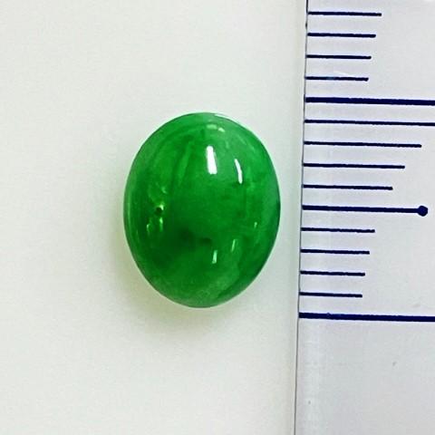 ヒスイ　オーバル　2.16ct　ソーティング付き　ルース　翡翠の画像