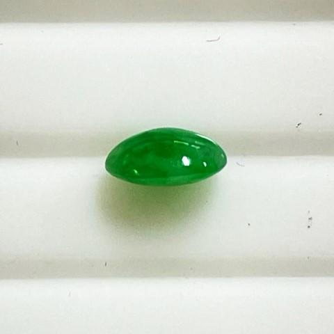 ヒスイ　オーバル　2.16ct　ソーティング付き　ルース　翡翠の画像