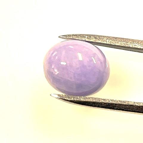 ラベンダー翡翠　オーバル　2.91ct　ルースの画像