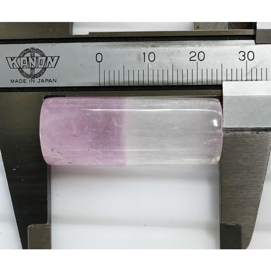 クンツァイト　71.83ct　ルースの画像