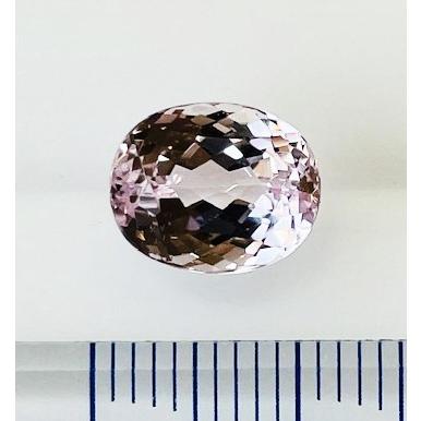 クンツァイト　オーバル　3.85ct　ルース_3