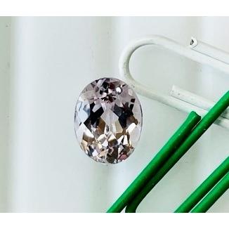 クンツァイト　オーバル　2.29ct　ルース