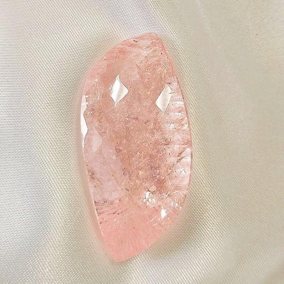 モルガナイト 59.53ct sold out : gem-ichinoseYahoo!店 - 通販