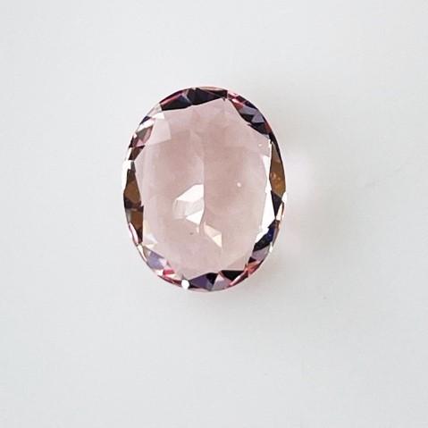 モルガナイト　オーバル　2.45ct　ルースの画像