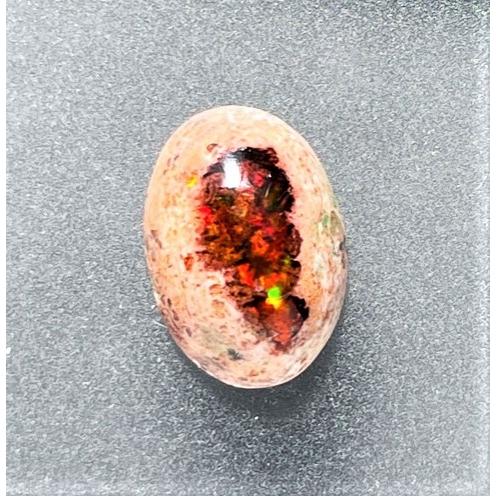 母岩オパール　3.38ct　ルースの画像