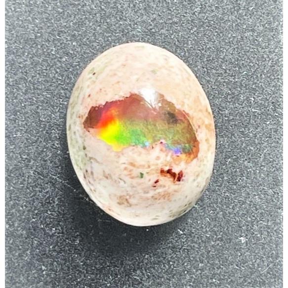 母岩オパール　4.31ct　ルースの画像