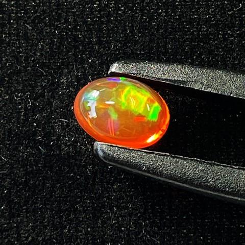 メキシコオパール　オーバル　2.19ct　ルースの画像