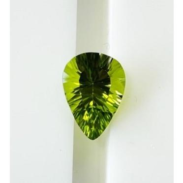 ペリドット ペアシェイプ 2.52ct : gem-ichinoseYahoo!店 - 通販