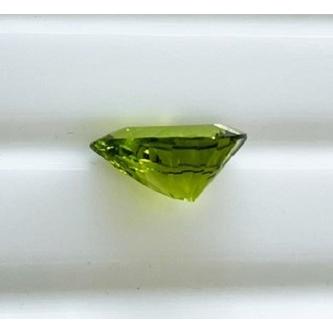ペリドット ペアシェイプ 2.52ct : gem-ichinoseYahoo!店 - 通販