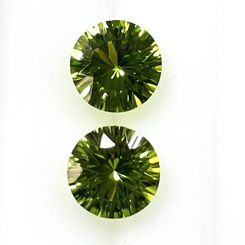 ペリドット ペア 2個合計 3.83ct ラウンドカット（コンケーブカット