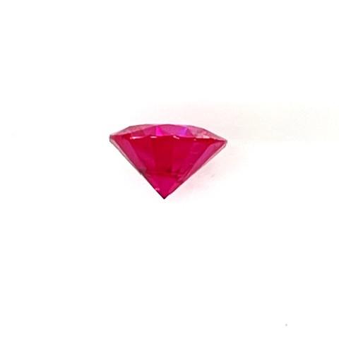 ルビー　ラウンドカット　5mm　0.53ct　ソーティング付き　ルースの画像