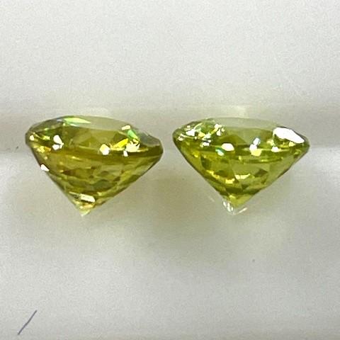 スフェーン ラウンドカット 2個 合計1.32ct ルース : gem 