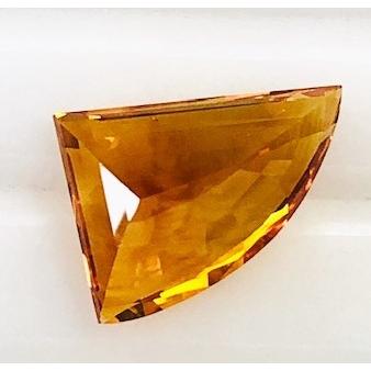 イエローサファイア　変型3.48ct　ルース　サファイヤの画像